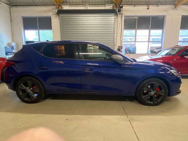 View our SEAT LEON