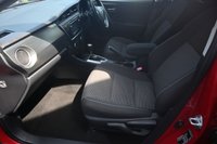 USED 2013 63 TOYOTA AURIS 1.6 V-Matic Icon Hatchback 5dr Petrol Multidrive S Euro 5 (132 ps) ***REVERSING CAMERA***