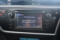 USED 2013 63 TOYOTA AURIS 1.6 V-Matic Icon Hatchback 5dr Petrol Multidrive S Euro 5 (132 ps) ***REVERSING CAMERA***