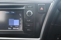 USED 2013 63 TOYOTA AURIS 1.6 V-Matic Icon Hatchback 5dr Petrol Multidrive S Euro 5 (132 ps) ***REVERSING CAMERA***