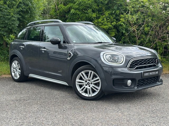 View our MINI COUNTRYMAN