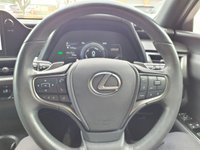 USED 2024 24 LEXUS UX 300e 72.8kWh SUV 5dr Electric Auto (204 ps) GENUINE MILEAGE