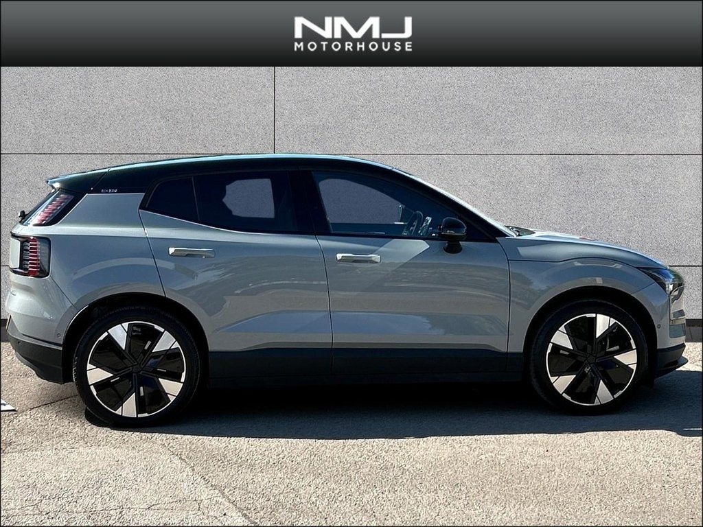 USED 2024 24 VOLVO EX30 Twin Performance 69kWh Ultra Auto AWD 5dr 9.9%APR SUNROOF ONLY 7540 MLS