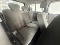 USED 2016 16 HYUNDAI i800 2.5 CRDi SE MPV 5dr Diesel Auto Euro 6 (170 ps) 