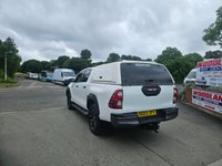 USED 2023 23 TOYOTA HI-LUX INVINCIBLE X D-4D 4X4 D-CAB 2.8 TD ULEZ FREE ZONE  
