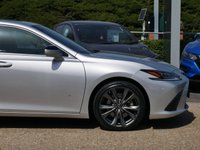 USED 2021 21 LEXUS ES 2.5 300h F Sport Saloon 4dr Petrol Hybrid E-CVT Euro 6 (s/s) (218 ps) 