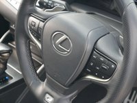 USED 2021 21 LEXUS ES 2.5 300h F Sport Saloon 4dr Petrol Hybrid E-CVT Euro 6 (s/s) (218 ps) 
