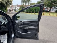USED 2015 65 FORD KUGA 2.0 TDCi Titanium SUV 5dr Diesel Powershift AWD Euro 6 (s/s) (180 ps) 
