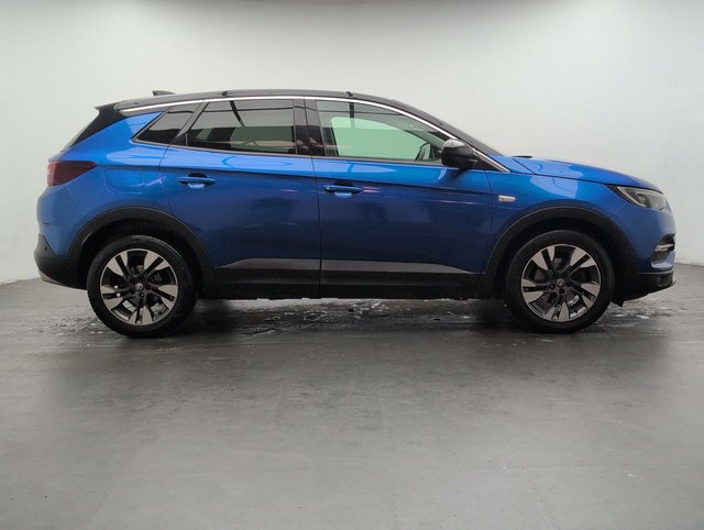 USED 2020 70 VAUXHALL GRANDLAND X 1.2 Grandland X SRi Nav T 5dr CLICK+COLLECT / HOME DELIVERY
