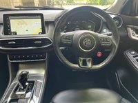 USED 2024 73 MG MG HS 1.5 T-GDI Trophy SUV 5dr Petrol DCT Euro 6 (s/s) (162 ps) REVERSE CAM+POWER BOOT+LEATHER