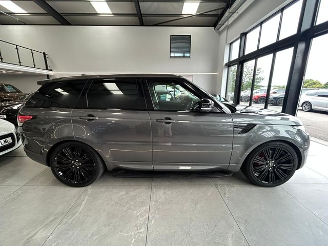 View our LAND ROVER RANGE ROVER SPORT
