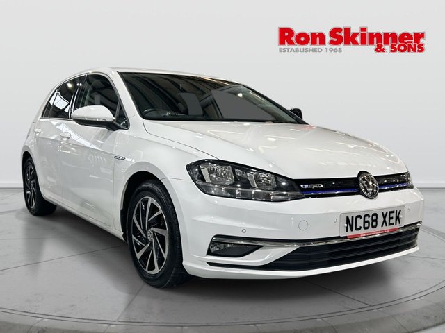View our VOLKSWAGEN GOLF