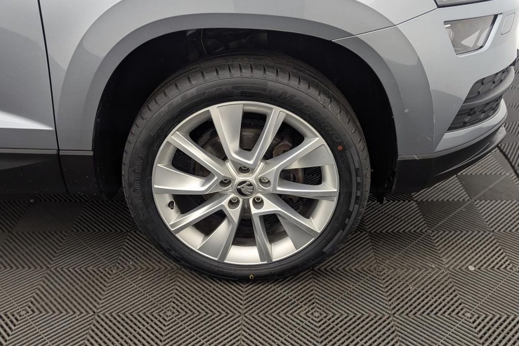 USED 2019 19 SKODA KAROQ 1.6 TDI SE L SUV 5dr Diesel Manual Euro 6 (s/s) (115 ps) Car Play, Heated Seats,Sensors