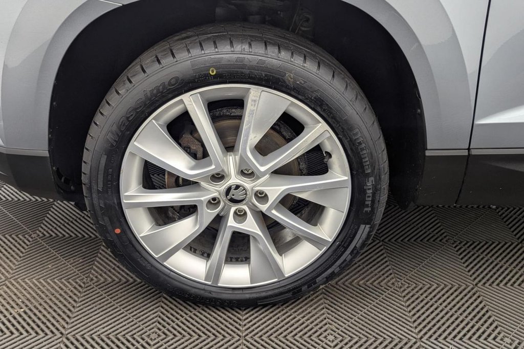 USED 2019 19 SKODA KAROQ 1.6 TDI SE L SUV 5dr Diesel Manual Euro 6 (s/s) (115 ps) Car Play, Heated Seats,Sensors