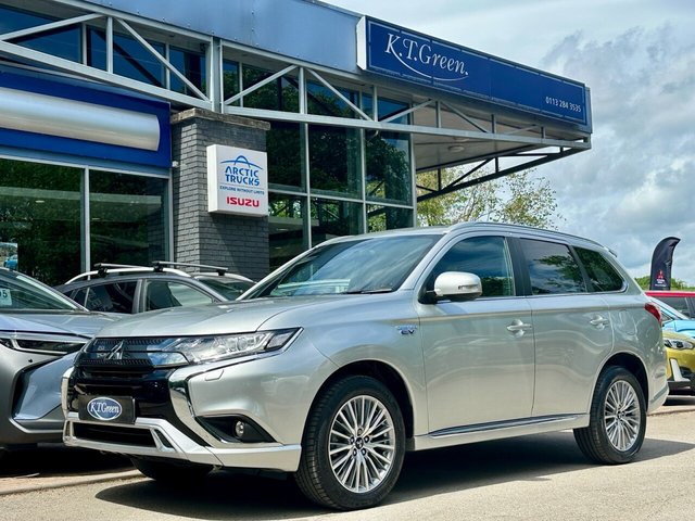 View our MITSUBISHI OUTLANDER