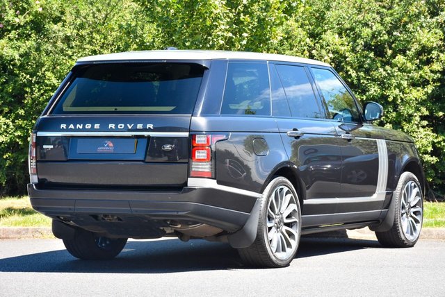 View our LAND ROVER RANGE ROVER