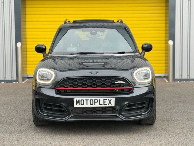 View our MINI COUNTRYMAN