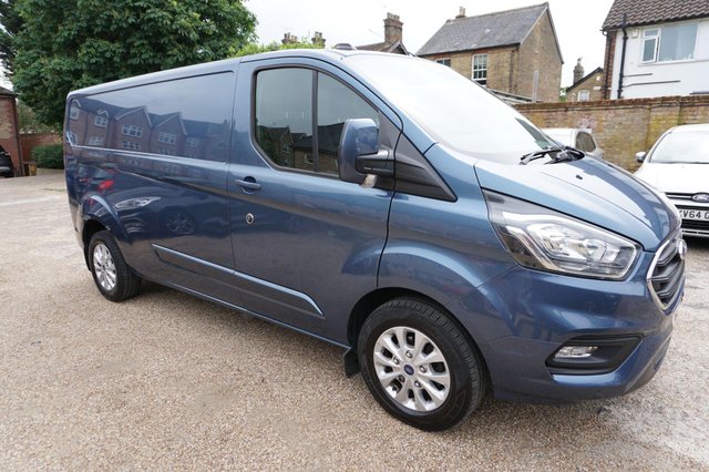 View our FORD TRANSIT CUSTOM