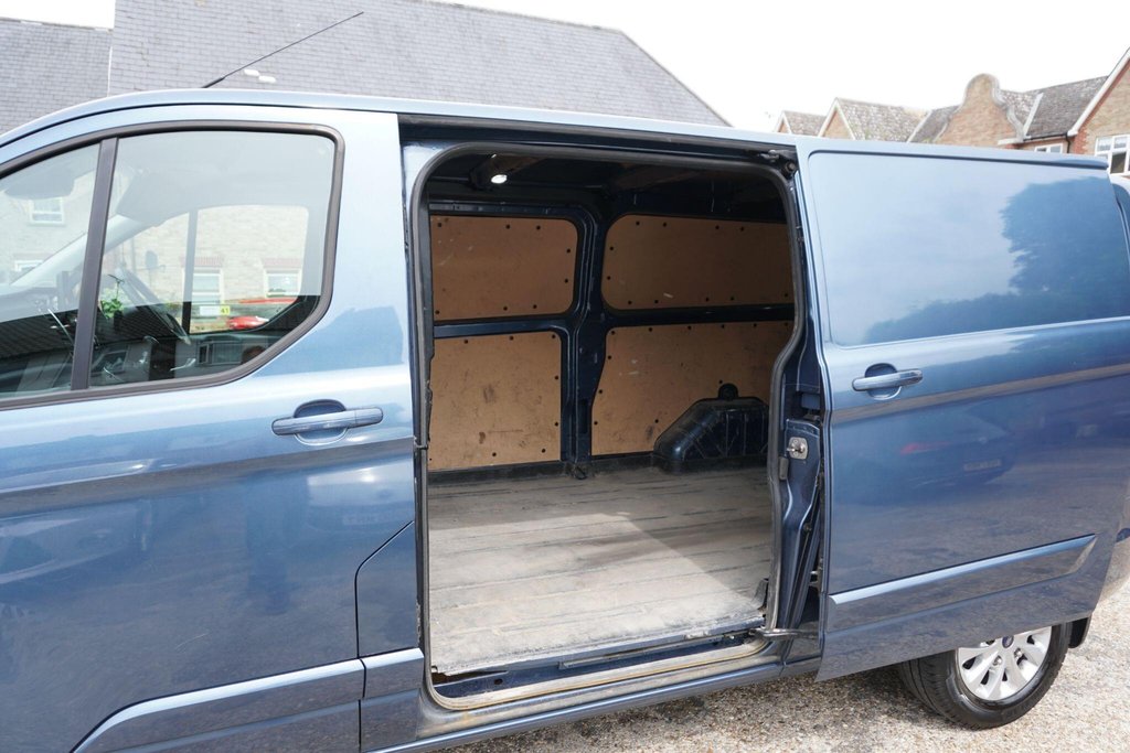 USED 2021 21 FORD TRANSIT CUSTOM 2.0 300 EcoBlue Limited L2 H1 Euro 6 (s/s) 5dr JUST ARRIVED