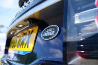 USED 2015 65 LAND ROVER DISCOVERY SPORT 2.0 TD4 HSE Luxury SUV 5dr Diesel Auto 4WD Euro 6 (s/s) (180 ps) LOIRE BLUE METALLIC PAINTWORK + SUNROOF + WINTER PACK + 7 SEATS