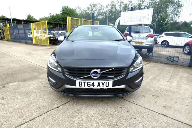 View our VOLVO V60