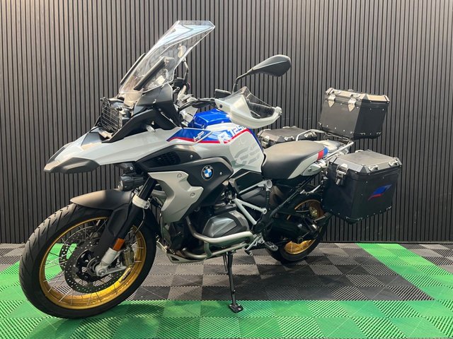 View our BMW R 1250 GS