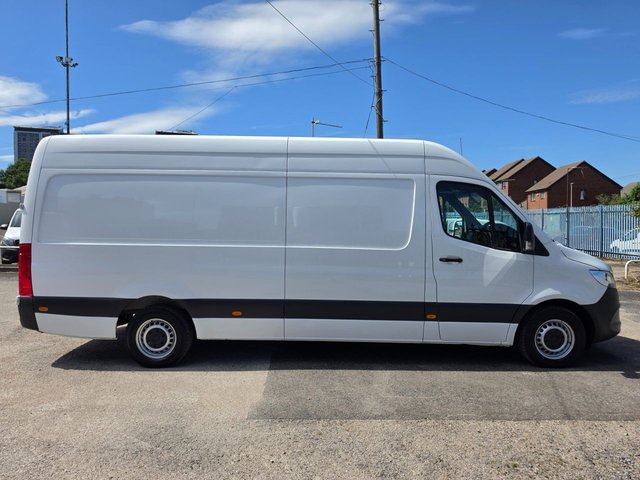 View our MERCEDES-BENZ SPRINTER