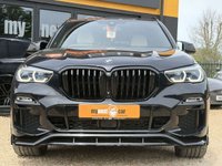 USED 2020 20 BMW X5 3.0 40i M Sport SUV 5dr Petrol Auto xDrive Euro 6 (s/s) (340 ps) FULL BMW SERVICE HISTORY + HEADS UP DISPLAY + LASER LIGHTS + 7 SEATS + THIRD-ROW SEATING - TECHNOLOGY PACK + COMFORT PACKAGE + M SPORT PLUS PACKAGE + VISIBILTY PACK + 2 KEYS + DISPLAY KEY + REAR ENTERTAINMENT + PART EXCHANGE WELCOME + 12 MONTHS MOT + FINANCE AVAILABLE