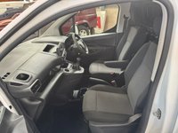 USED 2021 21 VAUXHALL COMBO 1.5 Turbo D 2300 Dynamic Panel Van 4dr Diesel Manual L1 H1 Euro 6 (100 ps) AIR CON+PLY LINED