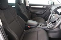 USED 2019 69 SKODA KAROQ 1.6 TDI SE Technology SUV 5dr Diesel DSG Euro 6 (s/s) (115 ps) NEW IN STOCK