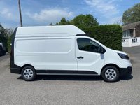 USED 2026 26 RENAULT TRAFIC  LH30 ADVANCE 2.0DCI 150 BHP Rare High Specification Hightop Model With 150BHP Engine, Air Con, Media Screen, Parking Sensors & Much More!