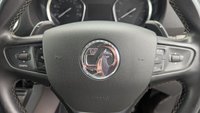 USED 2022 22 VAUXHALL VIVARO Crew Van Sportive Elite L2 H1 145 PS 2.0 Ltr Turbo D LWB Crew Van Double Cab Automatic with Air Conditioning, Alloy Wheels, Sat Nav, Rear View Camera and twin Side Loading Doors finished in 
