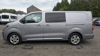USED 2022 22 VAUXHALL VIVARO Crew Van Sportive Elite L2 H1 145 PS 2.0 Ltr Turbo D LWB Crew Van Double Cab Automatic with Air Conditioning, Alloy Wheels, Sat Nav, Rear View Camera and twin Side Loading Doors finished in 