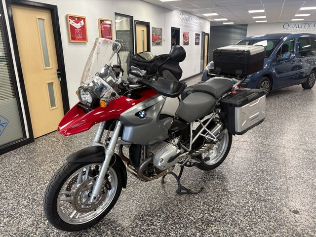 View our BMW R 1200 GS