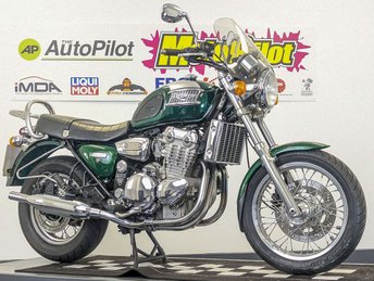 View our TRIUMPH THUNDERBIRD 900