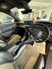 USED 2020 70 PEUGEOT E-2008 50kWh GT SUV 5dr Electric Auto (136 ps) 