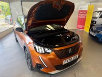USED 2020 70 PEUGEOT E-2008 50kWh GT SUV 5dr Electric Auto (136 ps) 