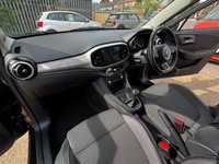 USED 2022 71 MG MG3 1.5 VTi-TECH Exclusive Nav Hatchback 5dr Petrol Manual Euro 6 (s/s) (106 ps) One Owner * Great Condition * Low Miles * Apple Car Play