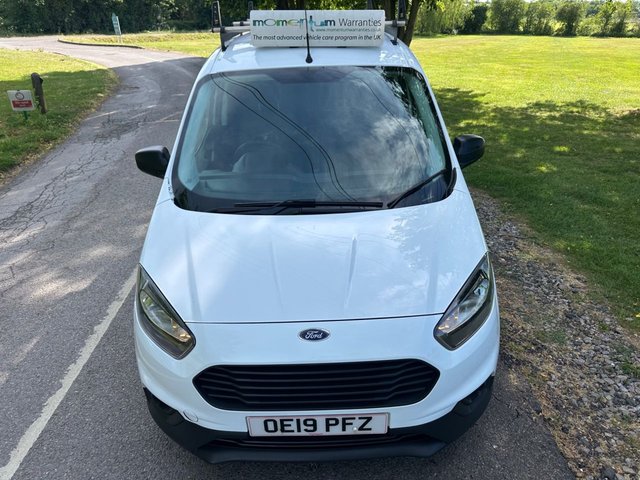 View our FORD TRANSIT COURIER