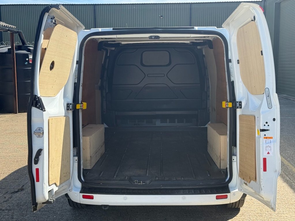 FORD TRANSIT CUSTOM 2.0 300 ECOBLUE LIMITED PANEL VAN 5DR DIESEL MANUAL L2 H1 EURO...