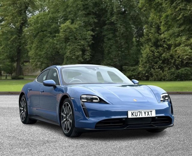 2021 PORSCHE TAYCAN