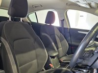 USED 2019 Y FORD FOCUS 1.0T EcoBoost Zetec Hatchback 5dr Petrol Auto Euro 6 (s/s) (125 ps) Service history, Auto
