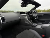 USED 2018 68 JAGUAR F-TYPE 2.0i GPF R-Dynamic Convertible 2dr Petrol Auto Euro 6 (s/s) (300 ps) 