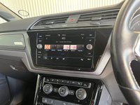 USED 2019 19 VOLKSWAGEN TOURAN 1.5 TSI EVO R-Line MPV 5dr Petrol DSG Euro 6 (s/s) (150 ps) 