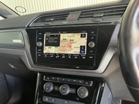 USED 2019 19 VOLKSWAGEN TOURAN 1.5 TSI EVO R-Line MPV 5dr Petrol DSG Euro 6 (s/s) (150 ps) 