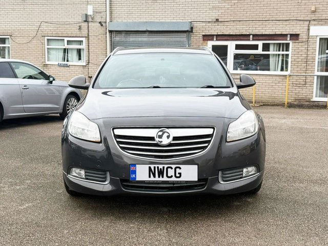 View our VAUXHALL INSIGNIA