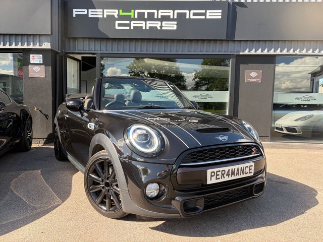 View our MINI Convertible 2.0 Cooper S Classic Convertible 2dr Petrol Manual Euro 6 (s/s) (192 ps)
