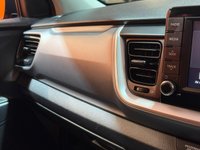 USED 2018 18 KIA STONIC 1.4 2 SUV 5dr Petrol Manual Euro 6 (s/s) (98 bhp) 17" Alloys. Cruise. Privacy.