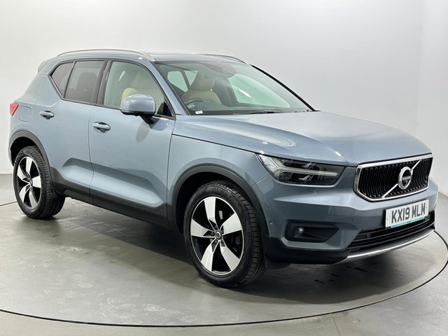 View our Volvo Xc40 2.0 T4 Momentum Pro Auto Euro 6 (s/s) 5dr