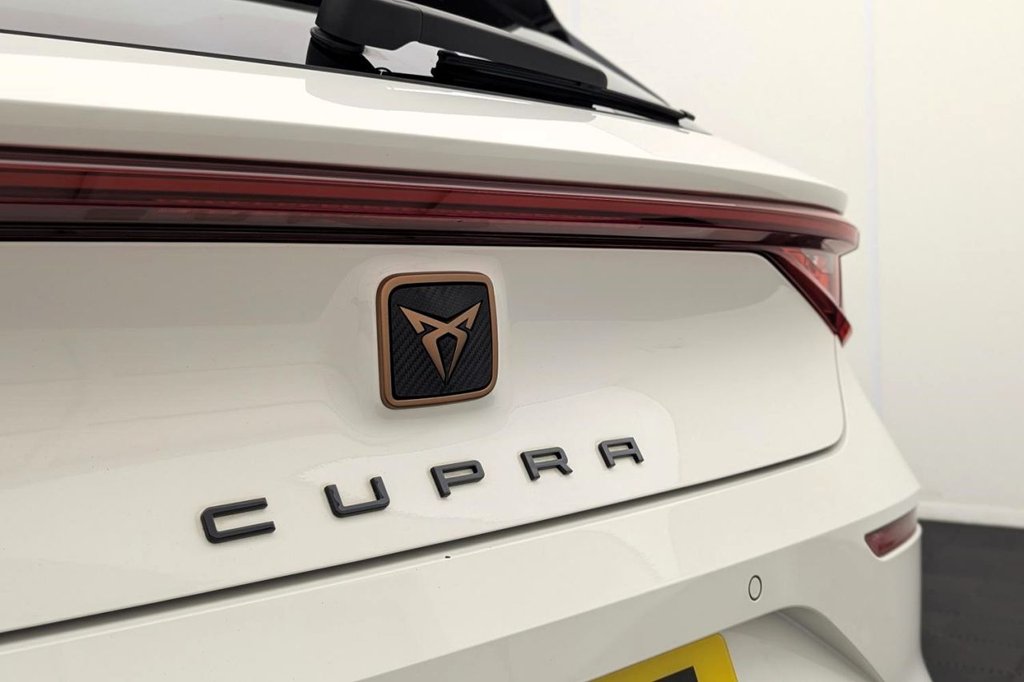 USED 2023 23 CUPRA LEON 1.5 TSI V1 Hatchback 5dr Petrol Manual Euro 6 (s/s) (150 ps) Car Play, Sat Nav, Keyless